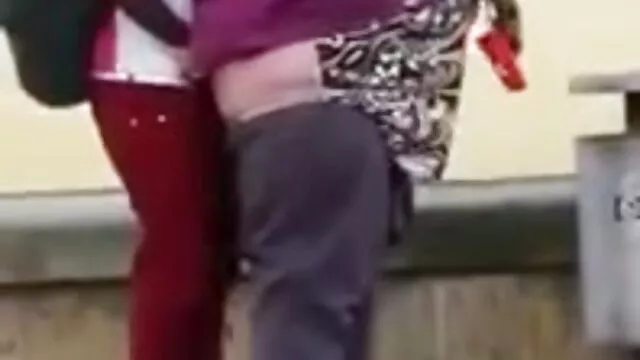 Ettem cam, maszturbál a ingyen porno casting konyhában