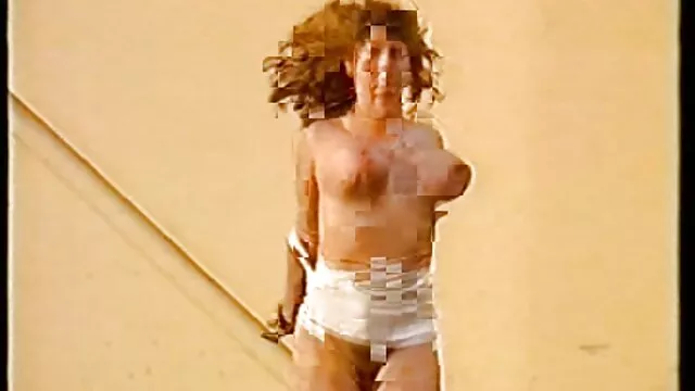 Kiderült, hogy ez a lány nagyon édes szakács, de alkalmas rajtakap porno a szexre