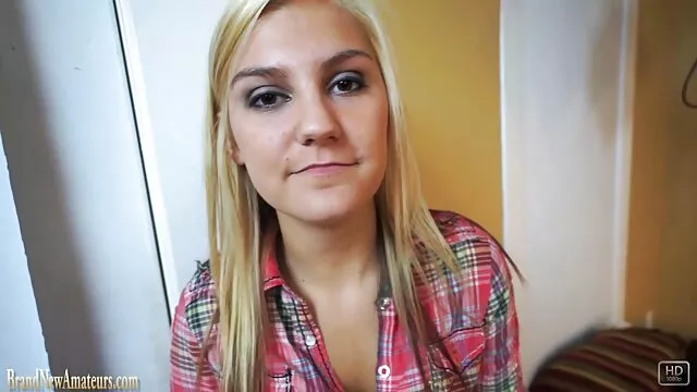 Hosszú lábak, Alyonka akarom, anyu baszik punci