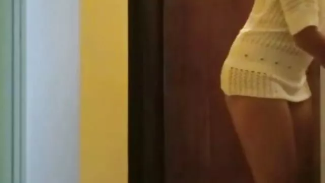 Egy anya fiával szexel Nővel a szaunában