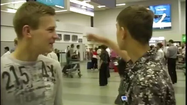 Barátnője kelemen anna szex videó a környéken