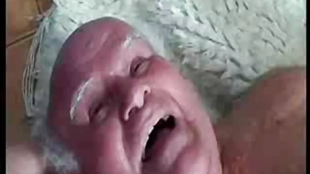 Szőke felesége úgy dönt, erotikus teljes filmek Hármasban