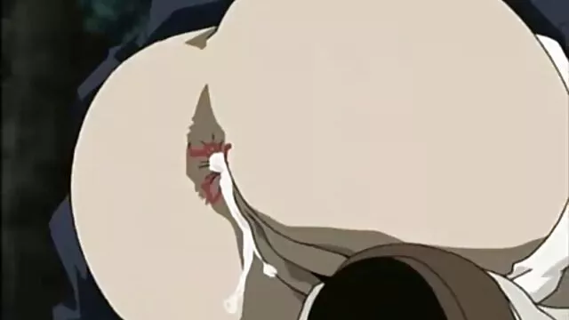 A lányt egy erős tag nagymellű nagyik húzta